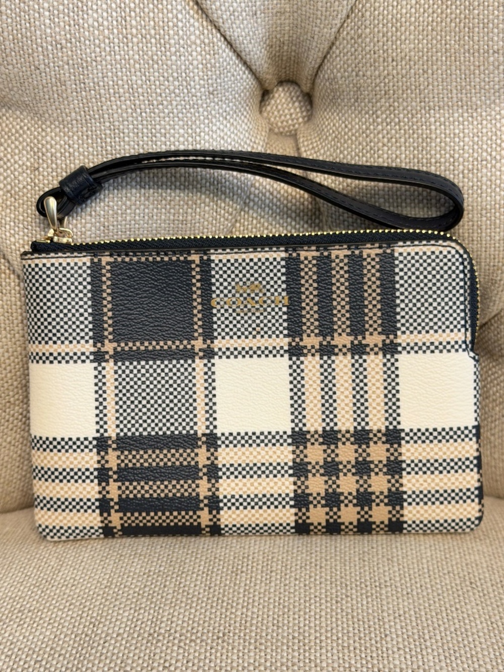 COACH Crossgrain Leather Small Corner Zip Wristlet Plaid Blue White NWOT